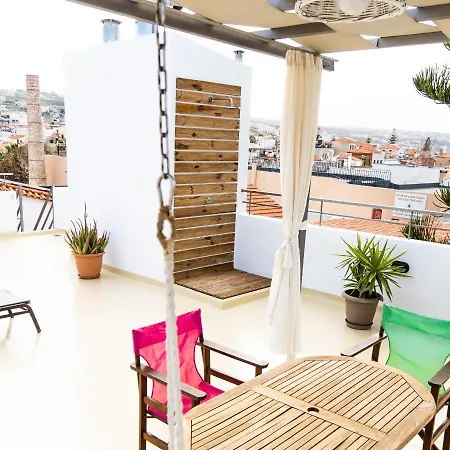 The Downtown Pent - Roof Garden Included *